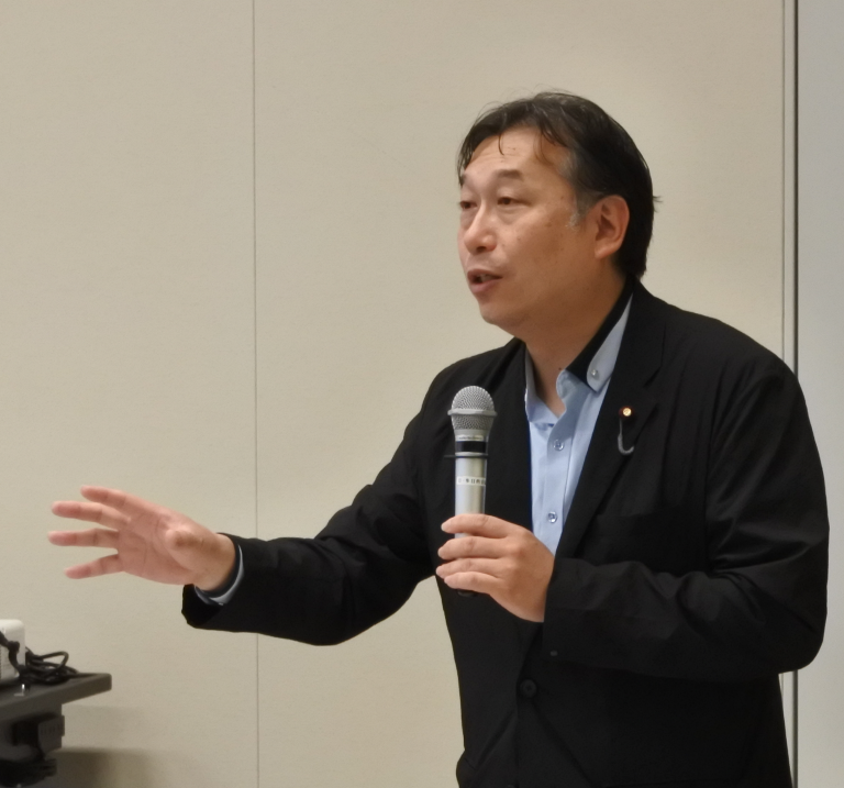 立憲民主党衆議院議員の吉田統彦